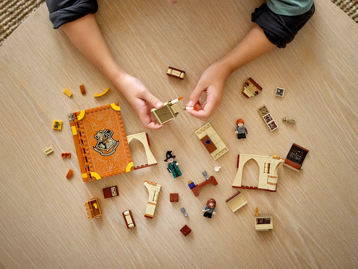 LEGO Harry Potter 76382 Hogwarts Moments : Transfiguration Class