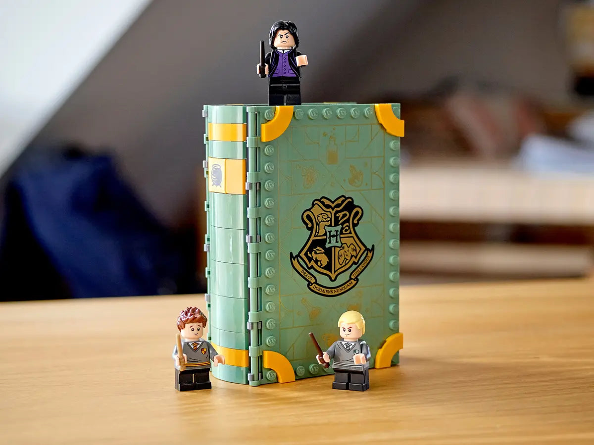 LEGO Harry Potter 76383 Hogwarts Moments : Potions Class