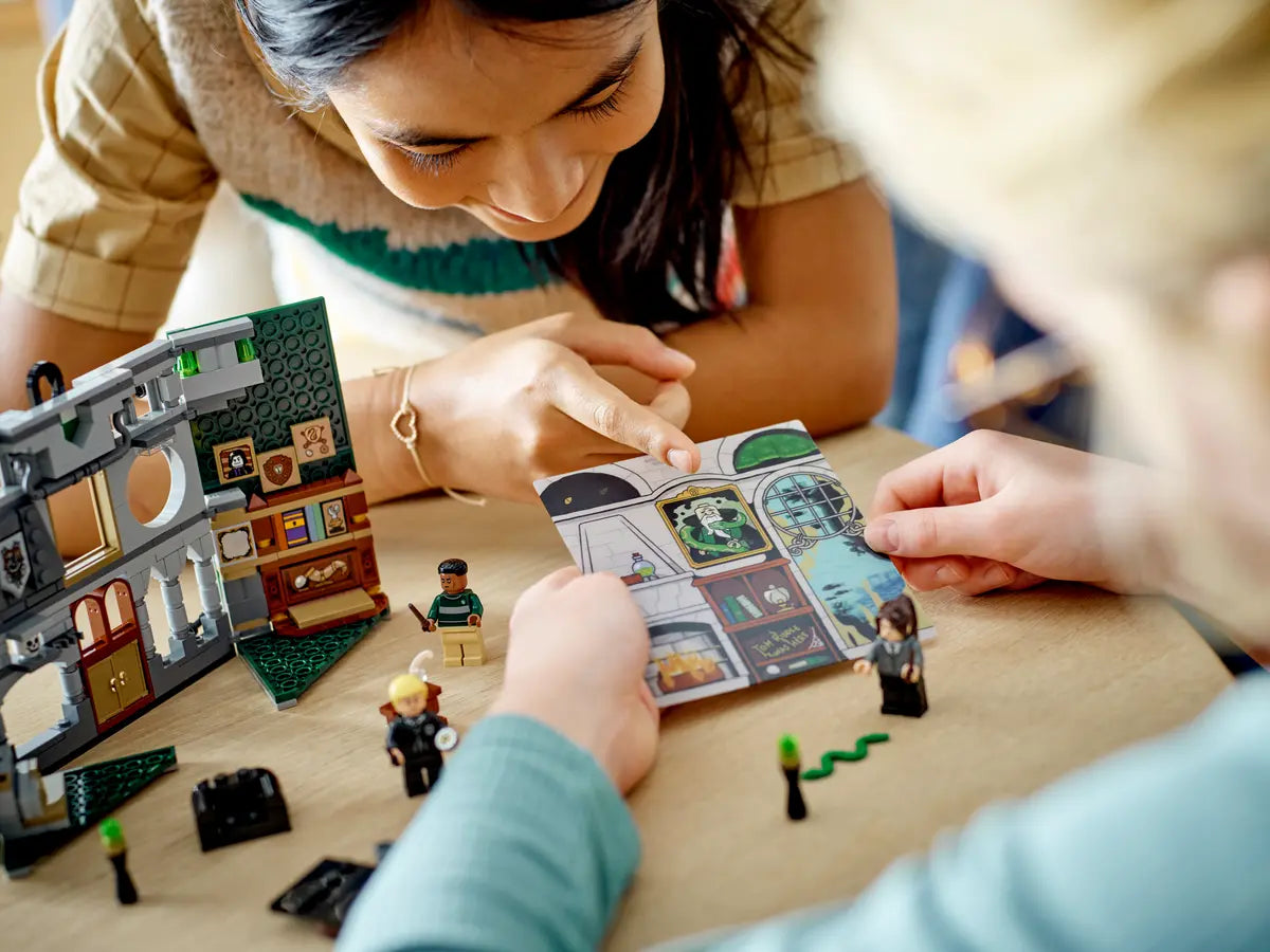 LEGO Harry Potter 76410 Slytherin™ House Banner