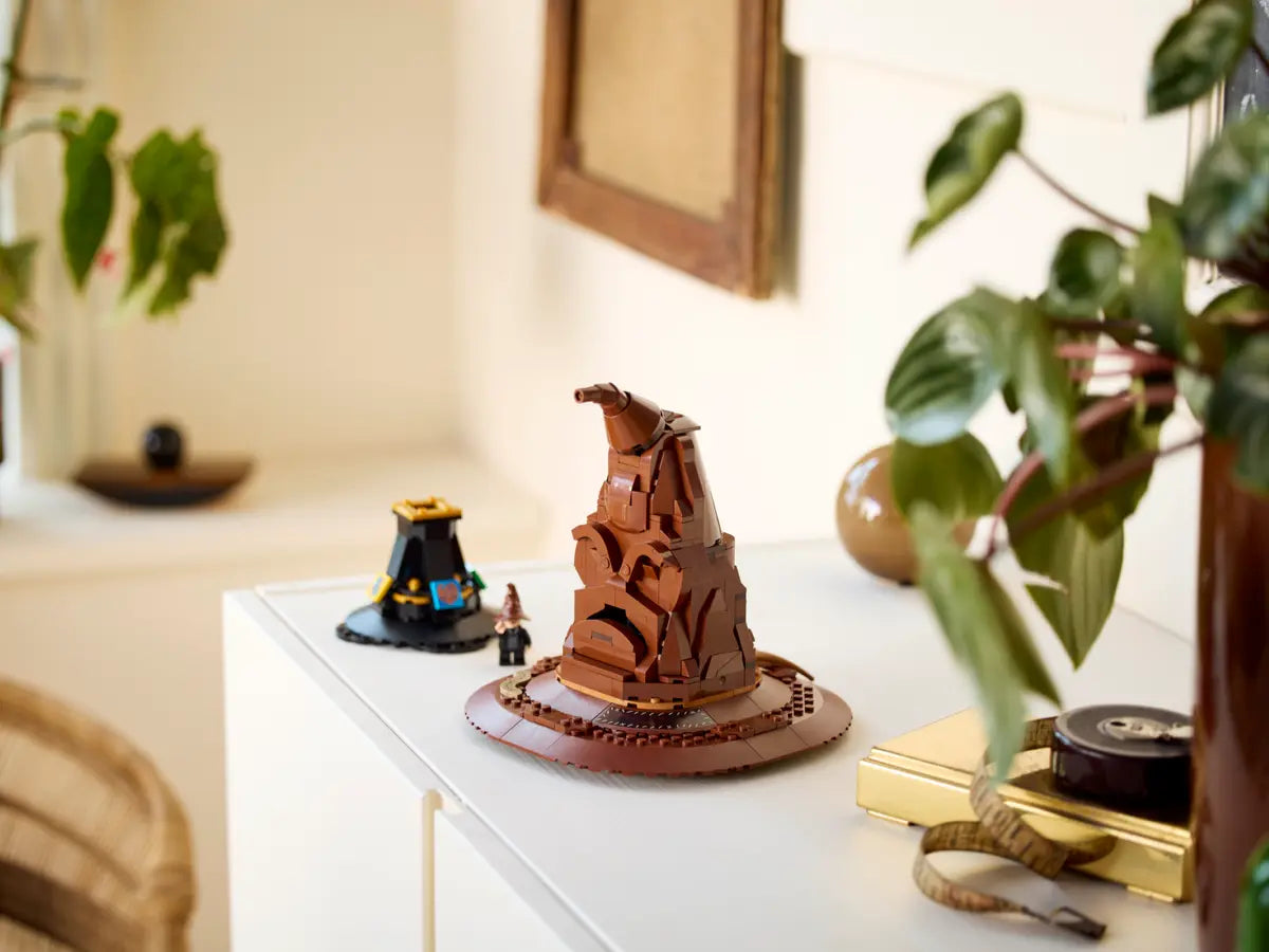 LEGO Harry Potter 76429 Talking Sorting Hat