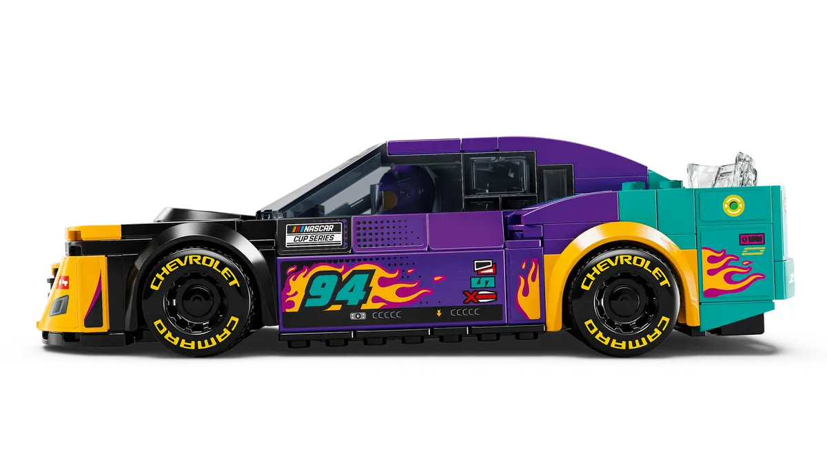 LEGO Speedchampions 76935 NASCAR Next Gen Chevrolet Camaro ZL1