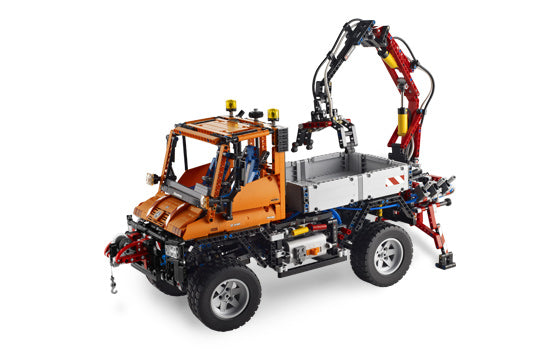 LEGO Technic 8110 Unimog U400