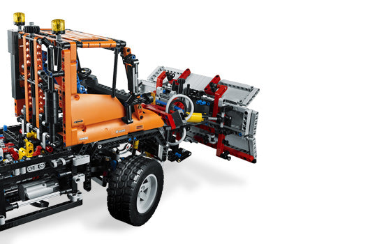 LEGO Technic 8110 Unimog U400