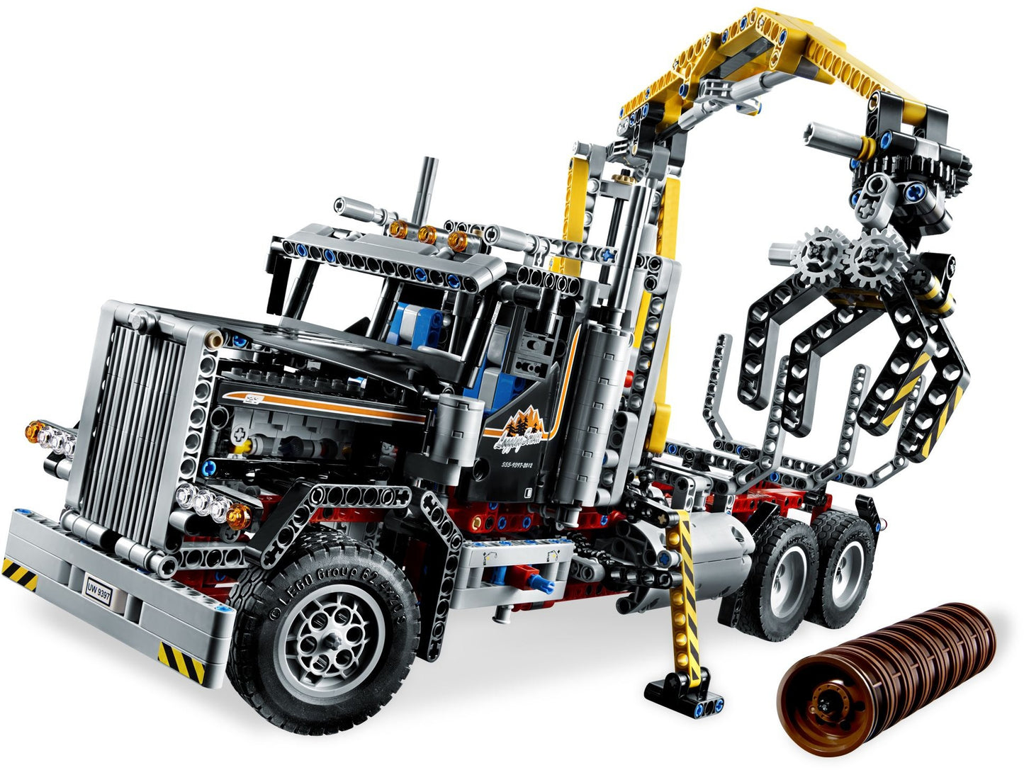 شاحنة قطع الأشجار LEGO Technic 9397