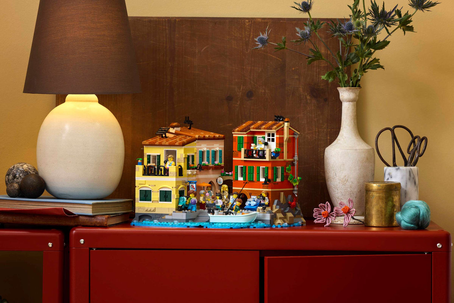 LEGO Ideas 21359 Italian Riviera